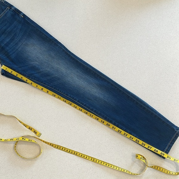 Armani Exchange Super Skinny Blue Jeans - Size 31R - Picture 4 of 11